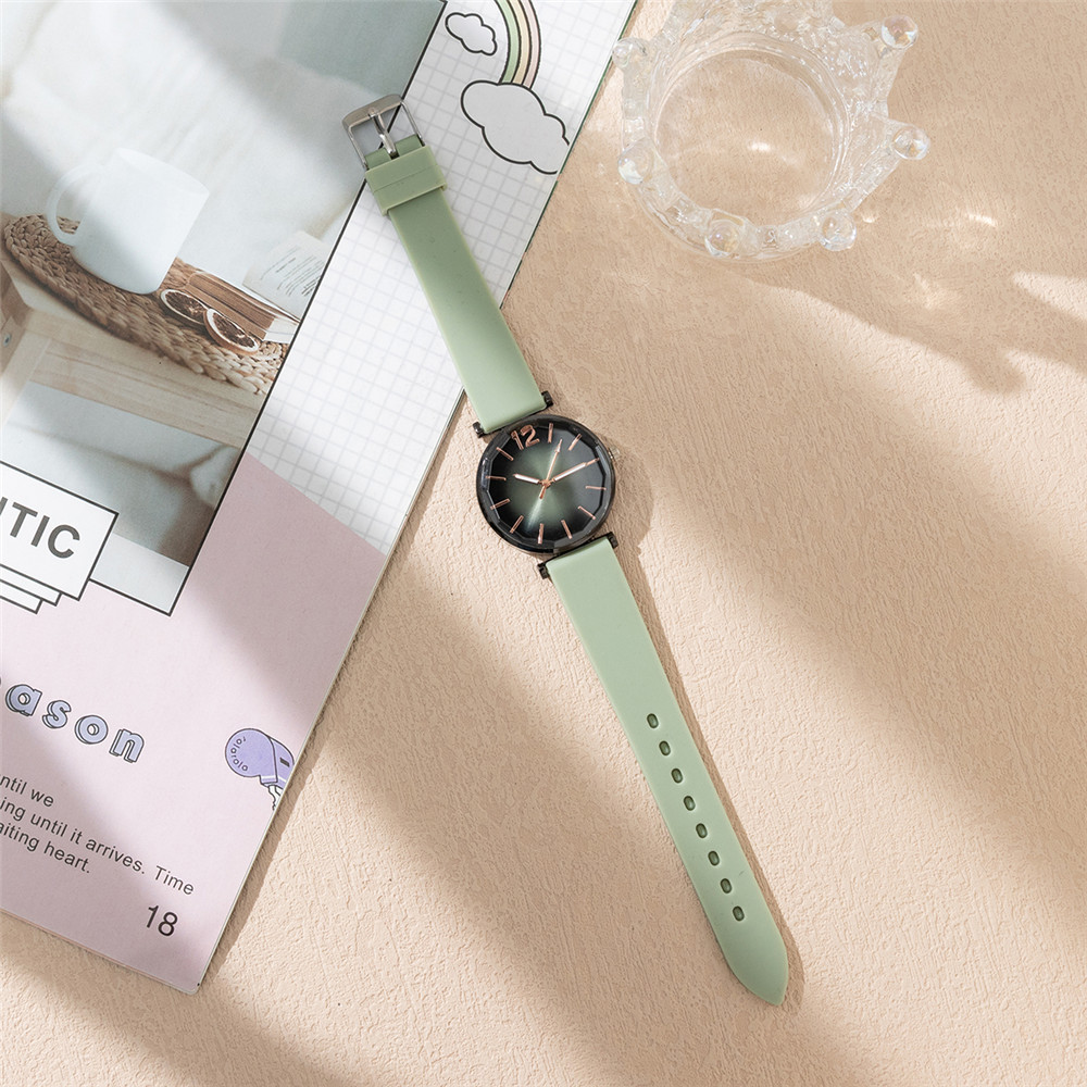 Fashion Ladies Sports Simple B - Silicone Band Women 评论和价格